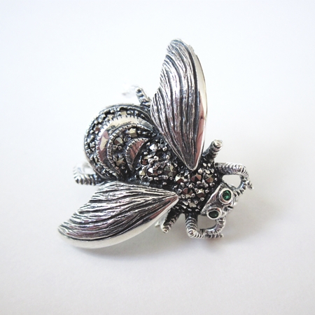 Bumble Bee Pin in Sterling with Marcasite - Click Image to Close